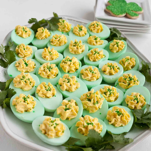 St patrick day deviled eggs Feb 22, · These Clover Deviled Eggs would be a fun addition to your St. Patrick's Day celebration! Just mix up your favorite deviled egg recipe and add a little green food dye gel, I used drops of Americolor Forest Green for six eggs. Icing tips make them look fancy but these eggs honestly come together in no time.